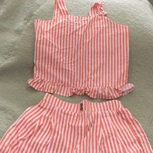 Girl’s shorts set, NWOT, tangerine color, Poof, XL